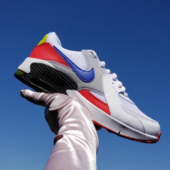 Nike Shoes - Nike Air Max